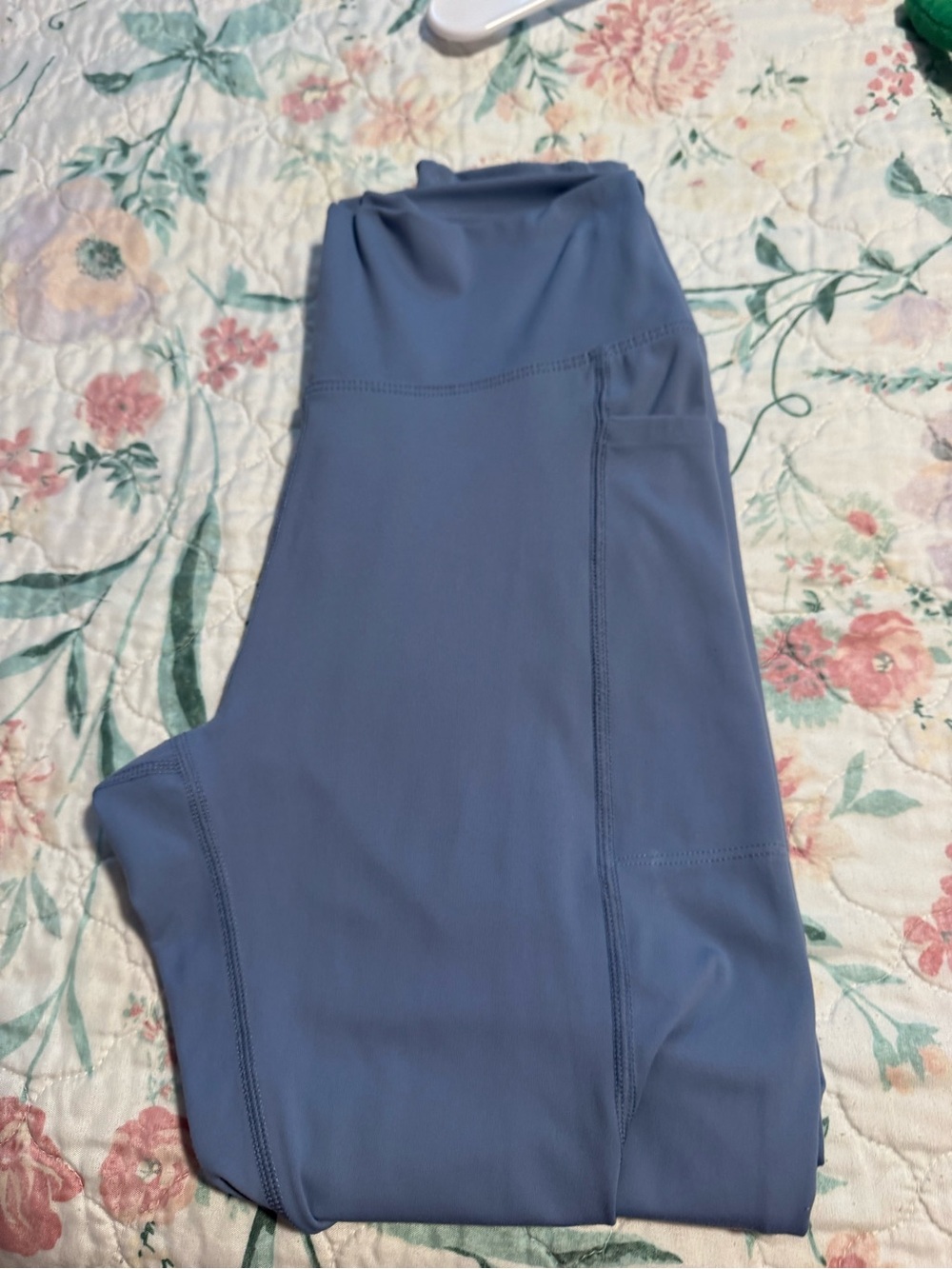 Danskin womens Performance Leggings in Periwinkle